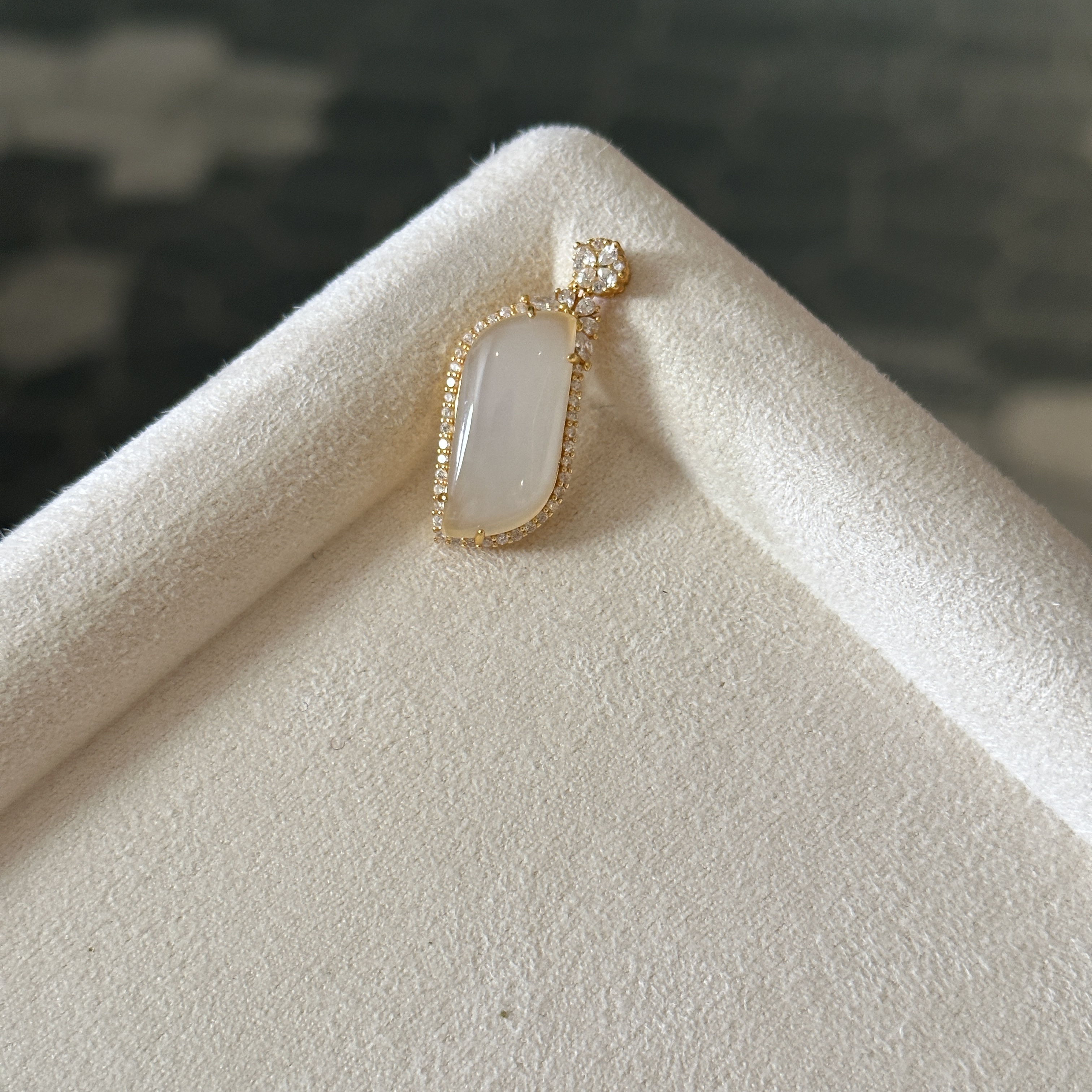 【不二】和田玉银镶随型吊坠（多样性发其一）