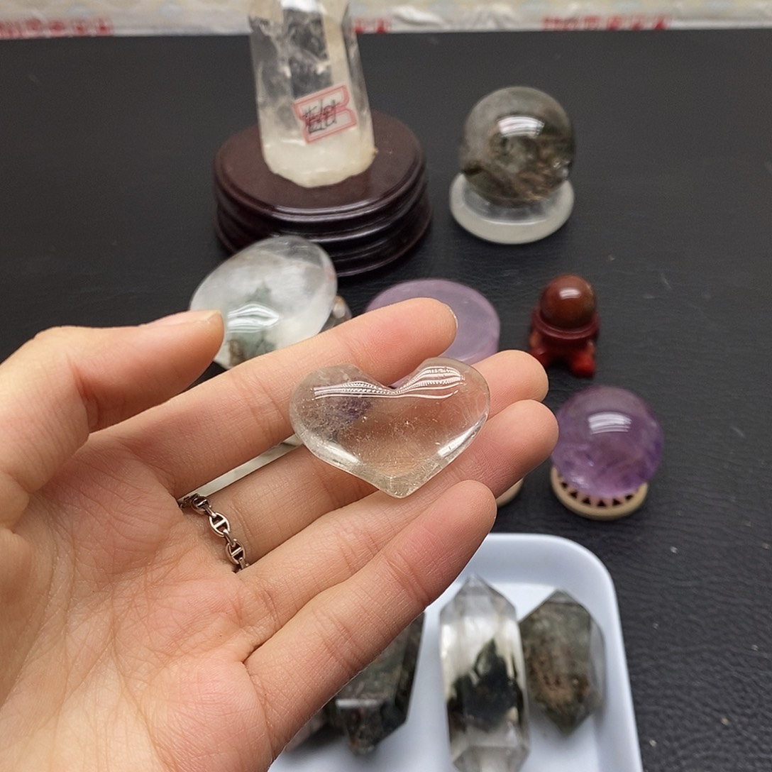 珠宝半成品水晶未镶嵌46水晶石