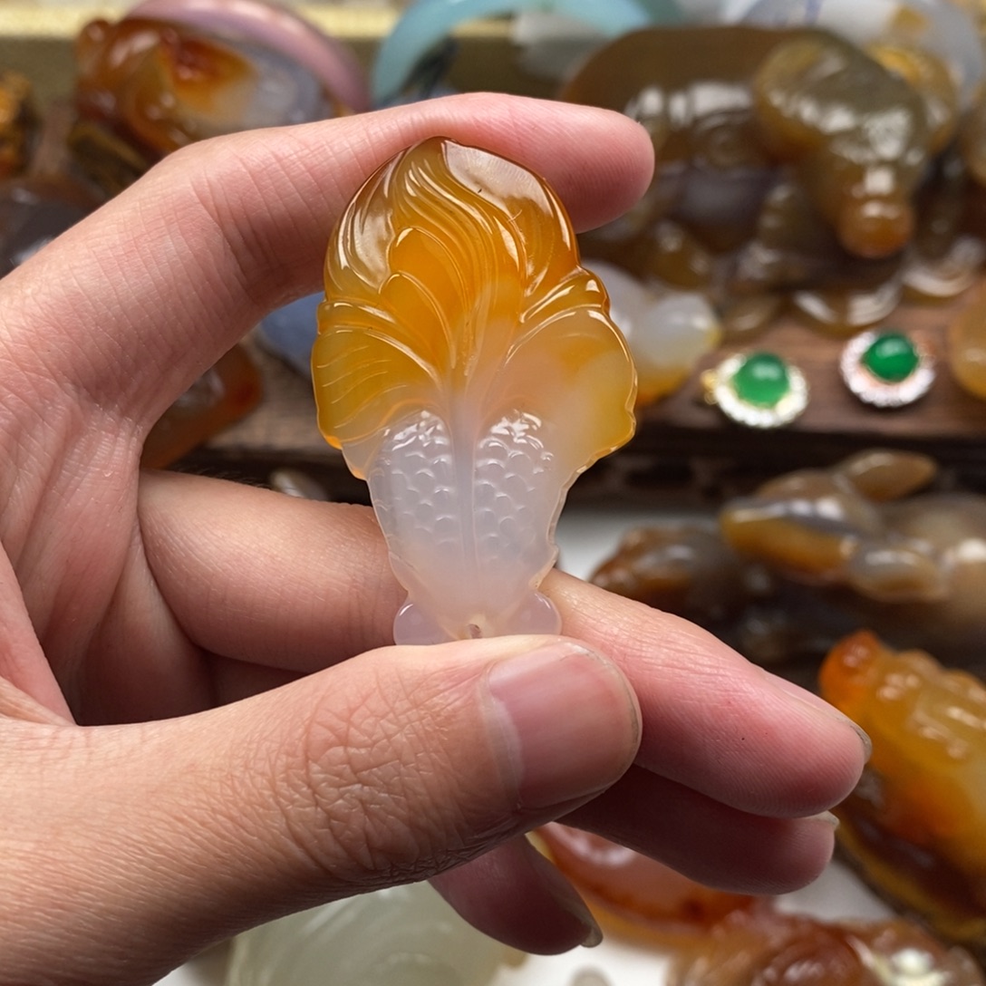 玛瑙/玉髓未镶嵌颈饰