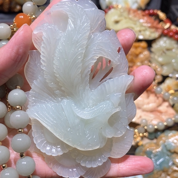 岫玉毛衣链未镶嵌