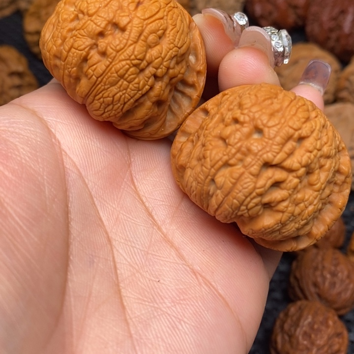 秦岭野生文玩核桃7