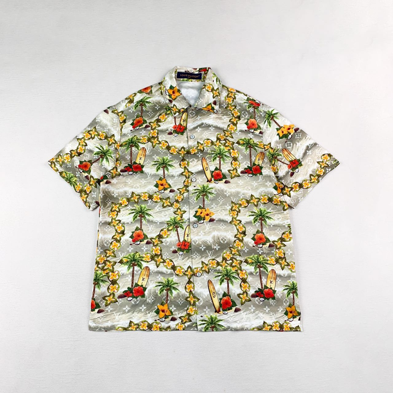 未使用 LouisVuitton/路易威登 lv短袖衬衫xs码编码xb4540