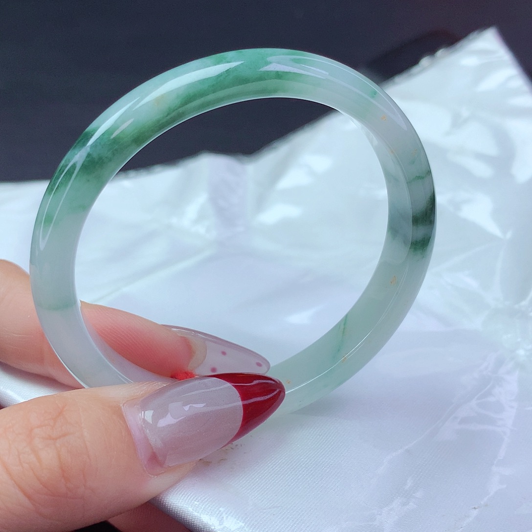 【闪购商品】翡翠手镯未镶嵌贵妃a 19701