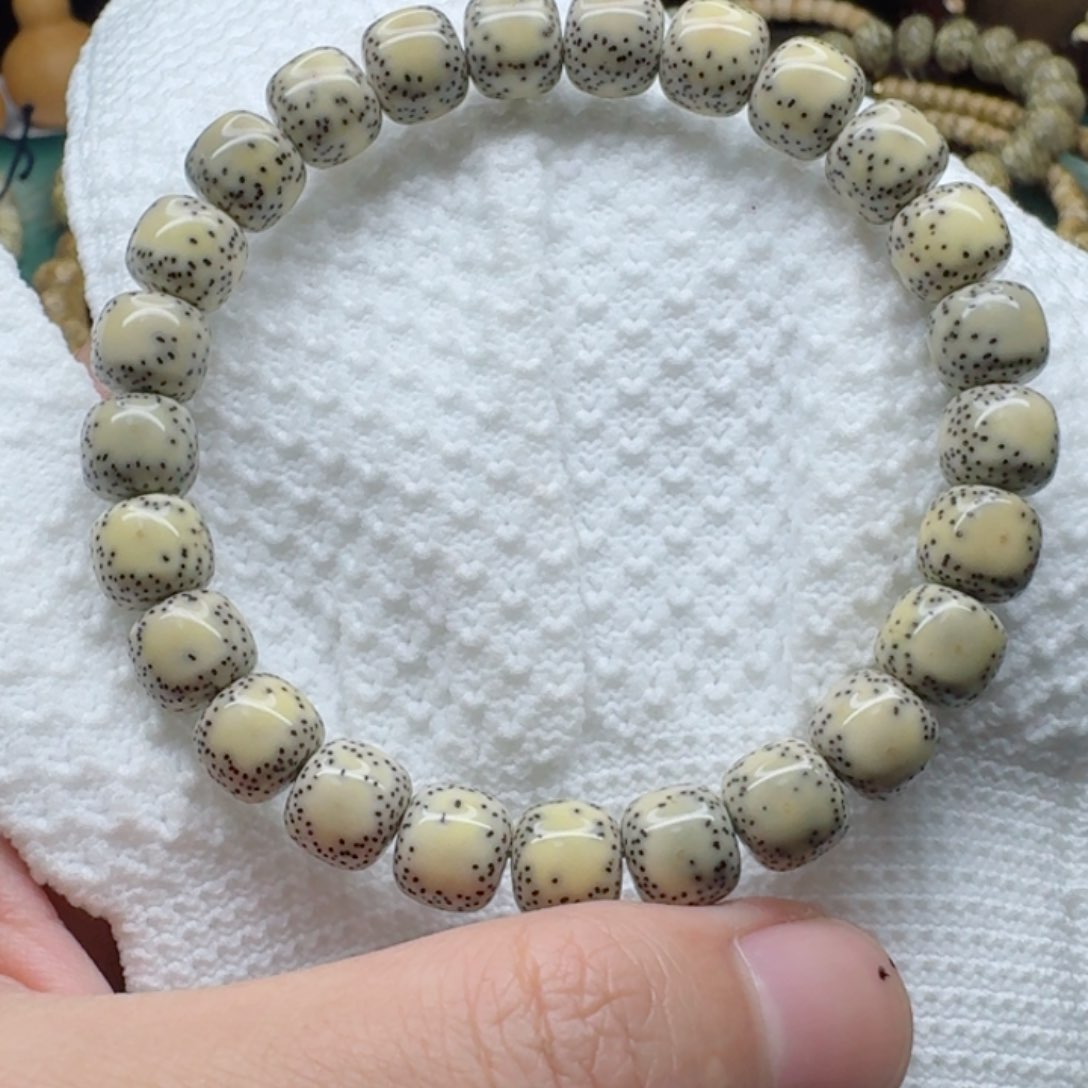 星月菩提手串9x8 侧留白 小细星