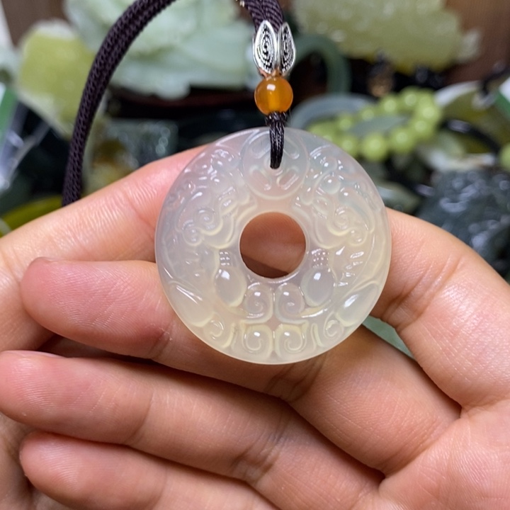 岫玉未镶嵌岫玉颈饰