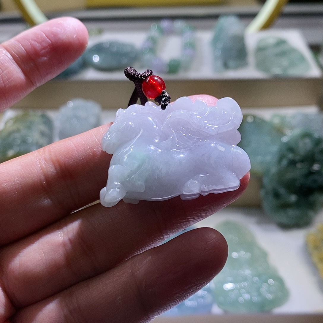 【闪购商品】翡翠颈饰未镶嵌马