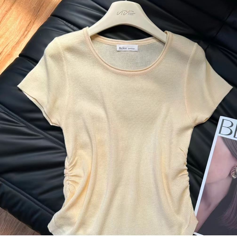 【悦己家】编号432－480品牌撤柜女装时尚百搭服饰