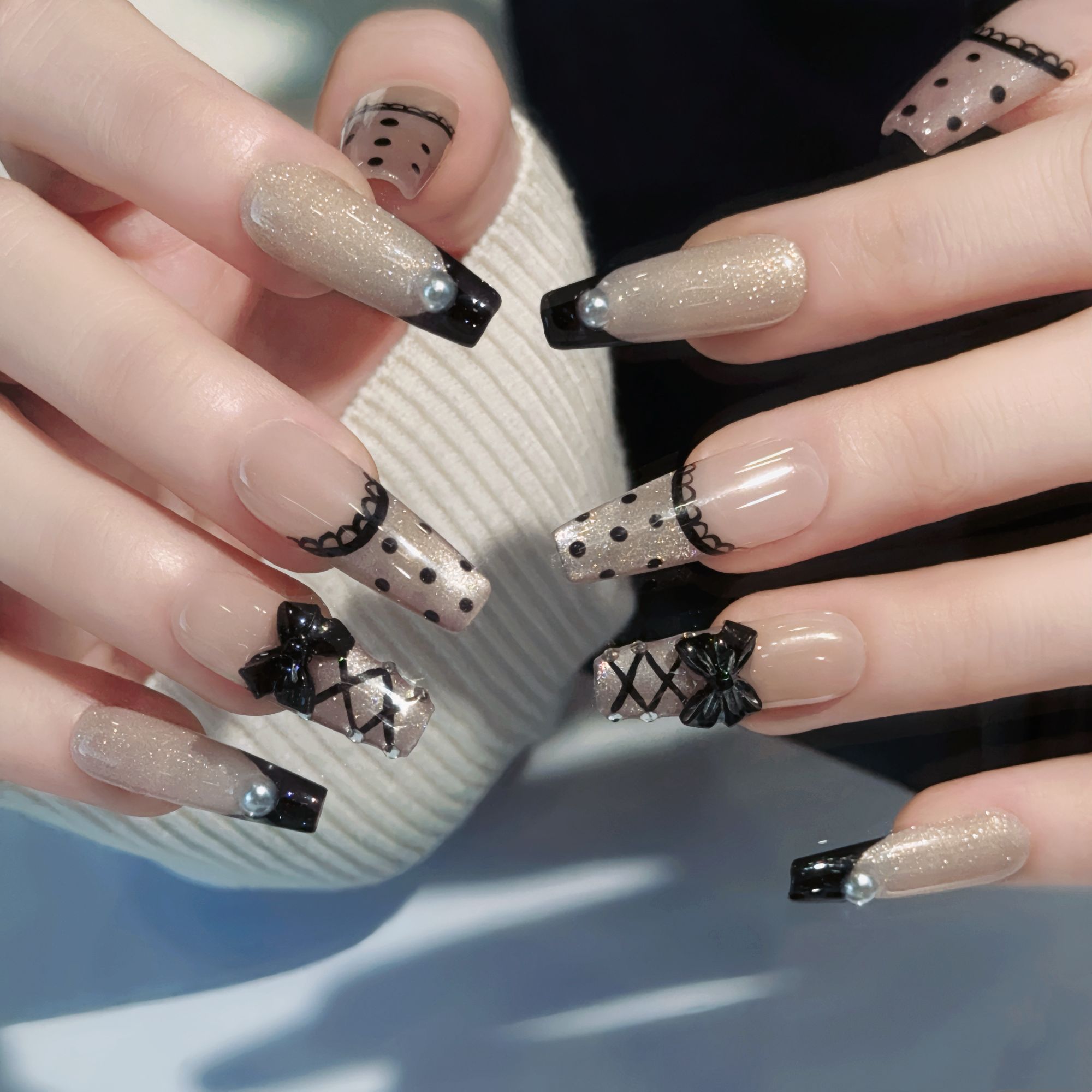 秋冬新款法式斑点指尖猫眼可爱显白精致纯手工穿戴甲