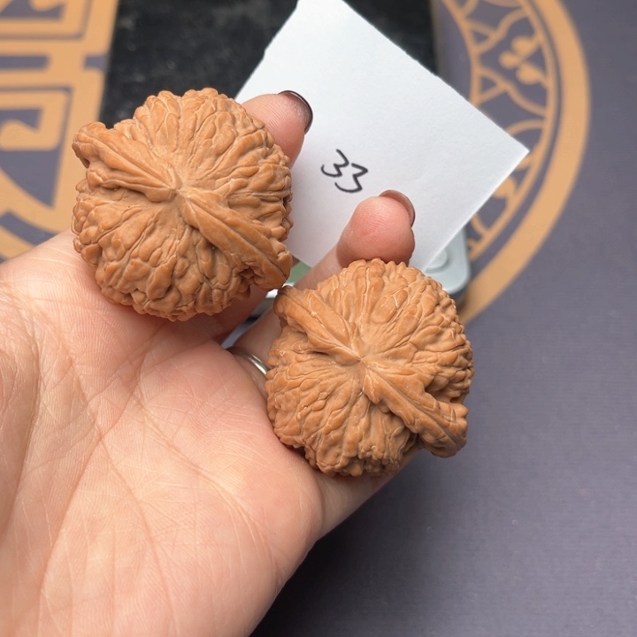 文玩核桃把件42白狮子 33号