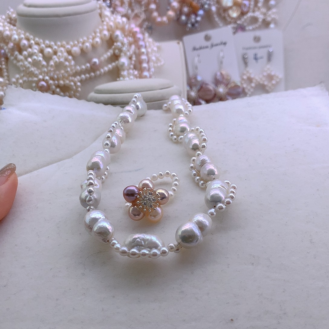 ****润未镶嵌淡水珍珠戒指随机发