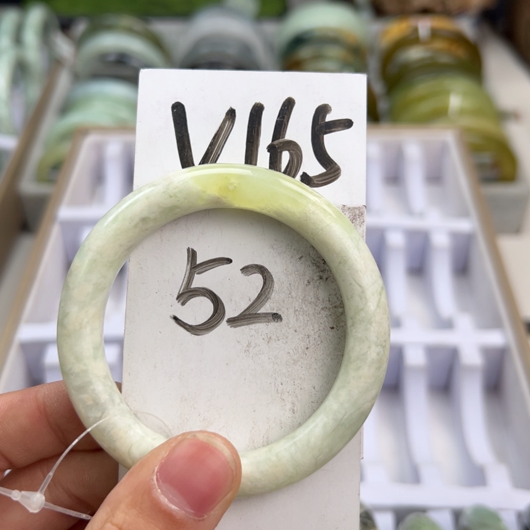 岫玉手镯未镶嵌天然岫玉微瑕