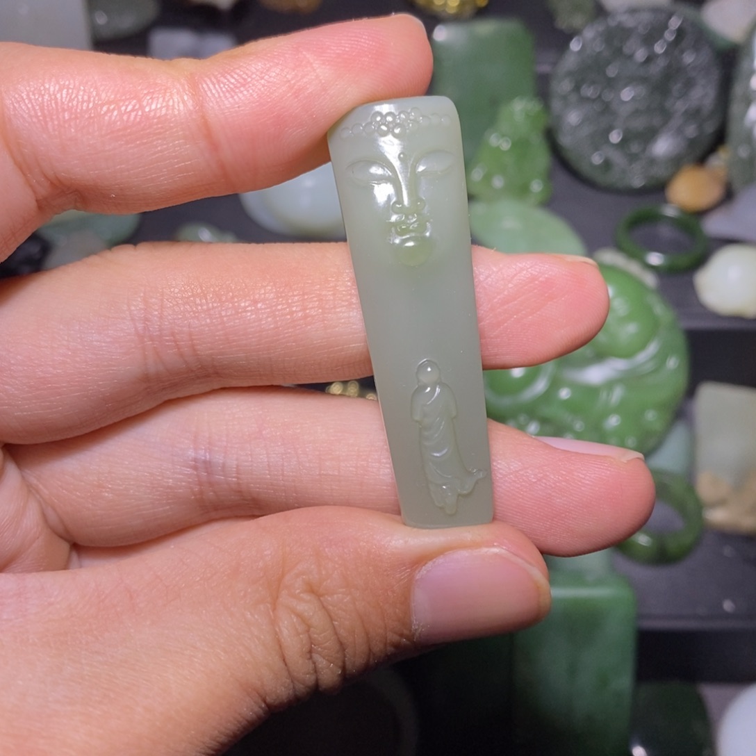 颈饰未镶嵌和田玉