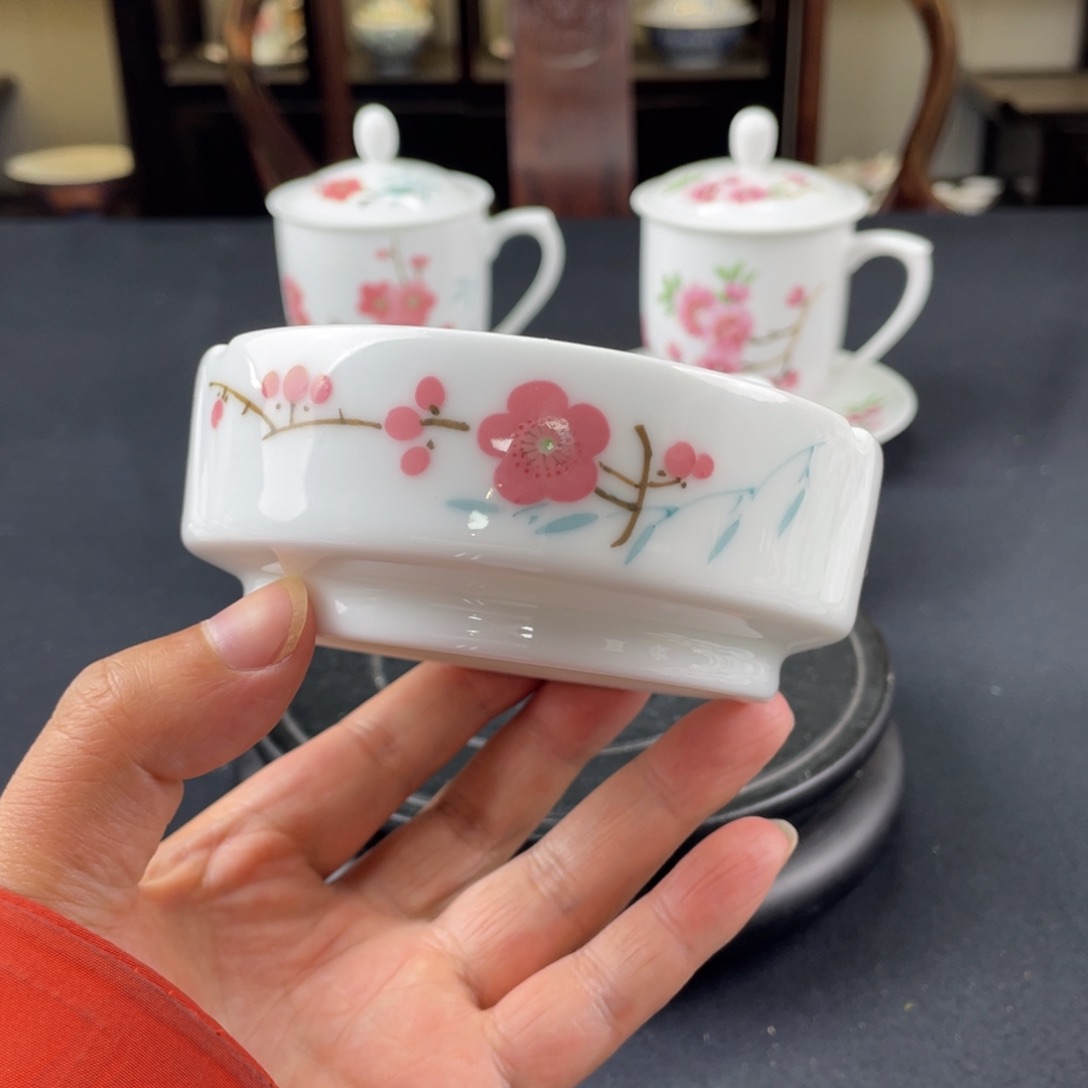 瓷片轻工业陶瓷研究所