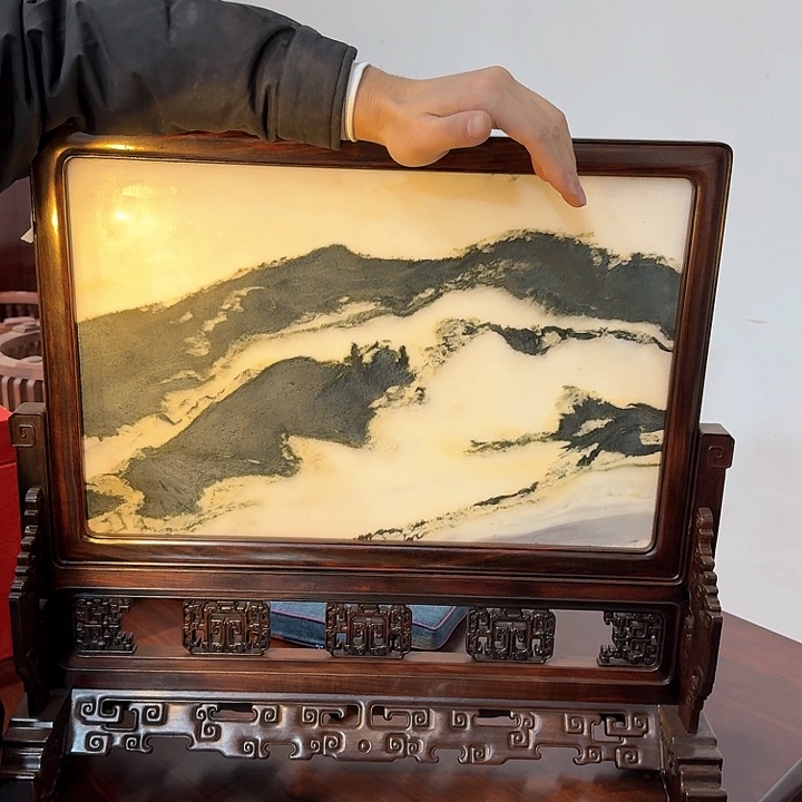 交趾黄檀（大红酸枝）