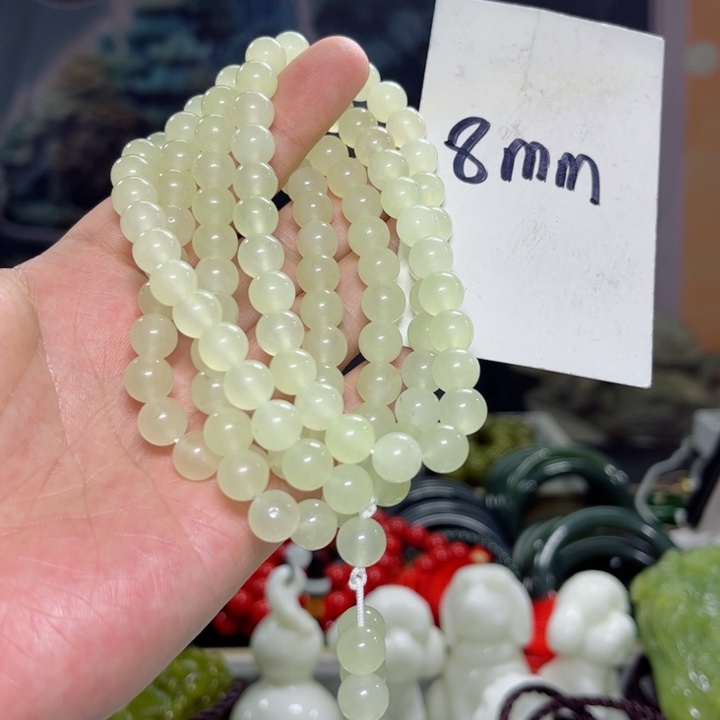 蛇纹石玉颈饰多样性发货未镶嵌