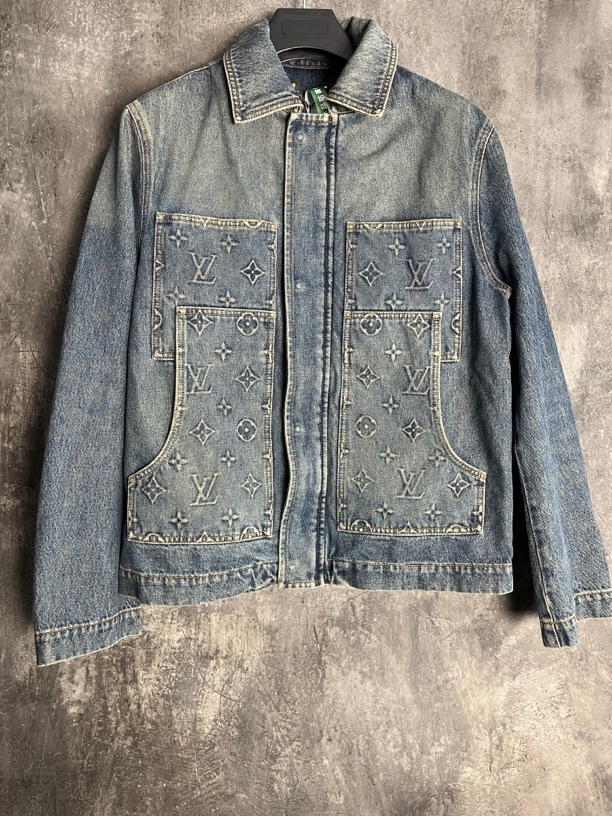 全新未使用 LouisVuitton/路易威登 字母压纹牛仔外套/00221