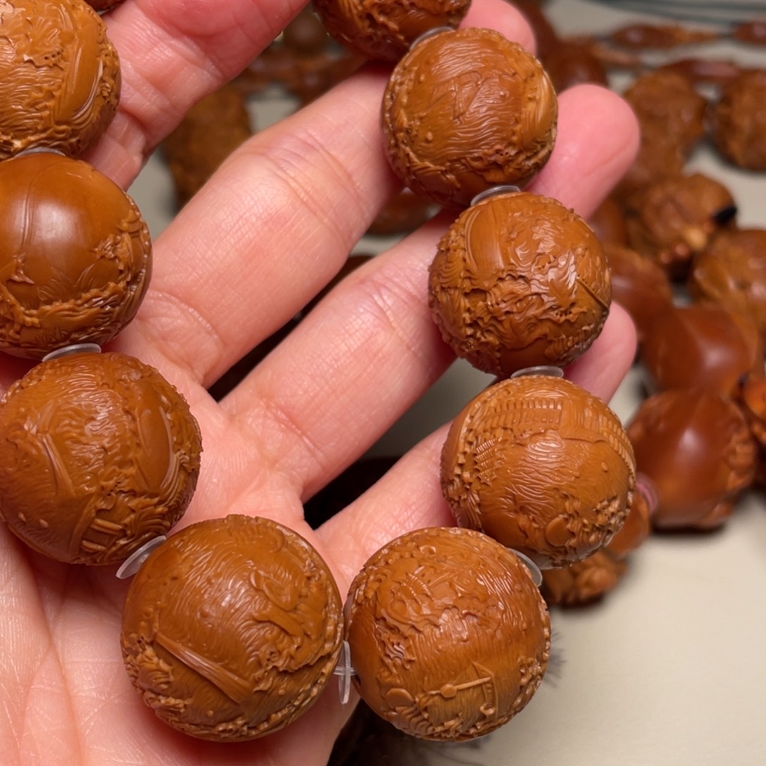 中***1橄榄石及其合金组成材料是金属