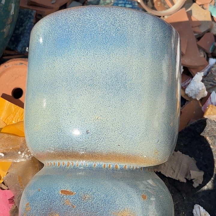 正品紫砂口22高25瑕疵