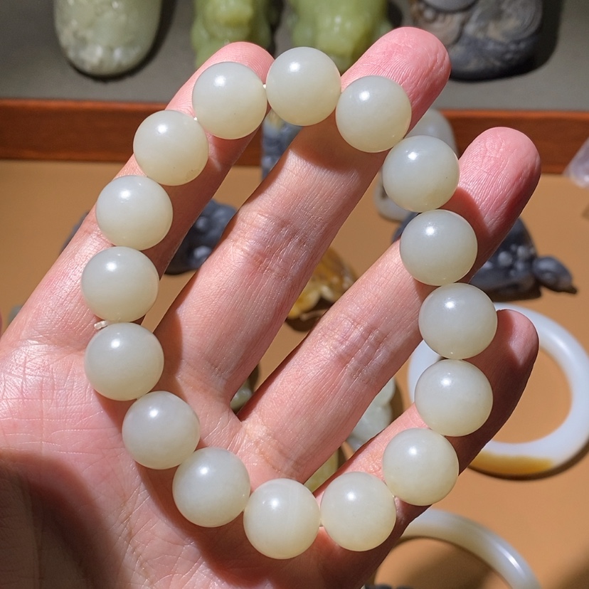 【闪购商品】和田玉挂件未镶嵌镰*