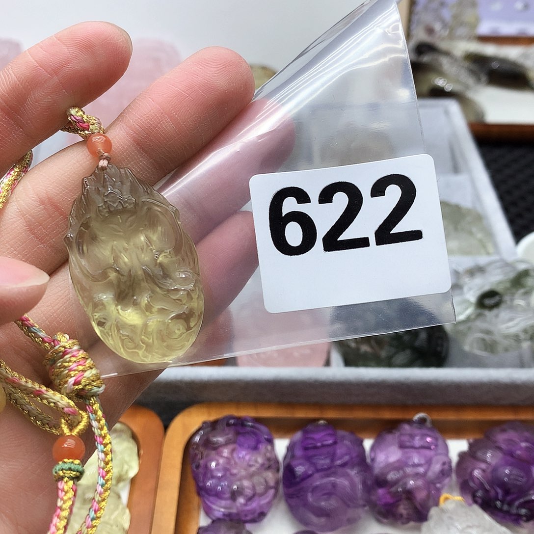 水晶颈饰未镶嵌吊坠