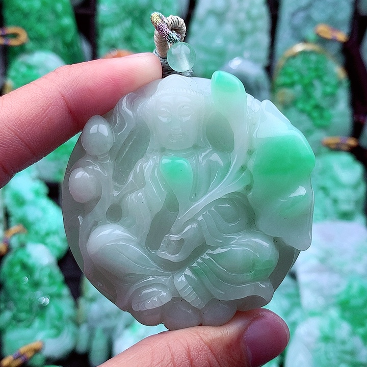 翡翠吊坠(不含链)未镶嵌