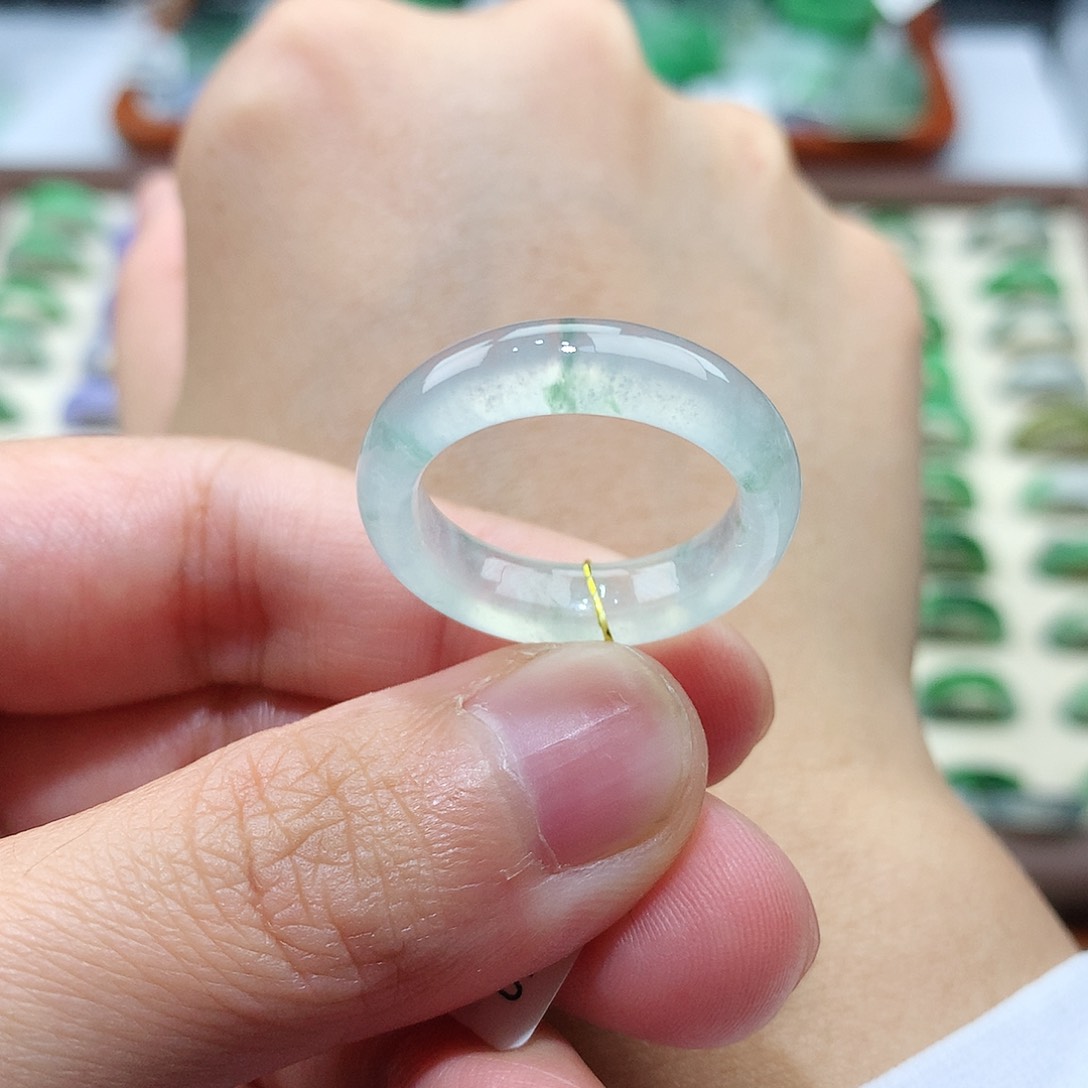 翡翠戒指未镶嵌18号