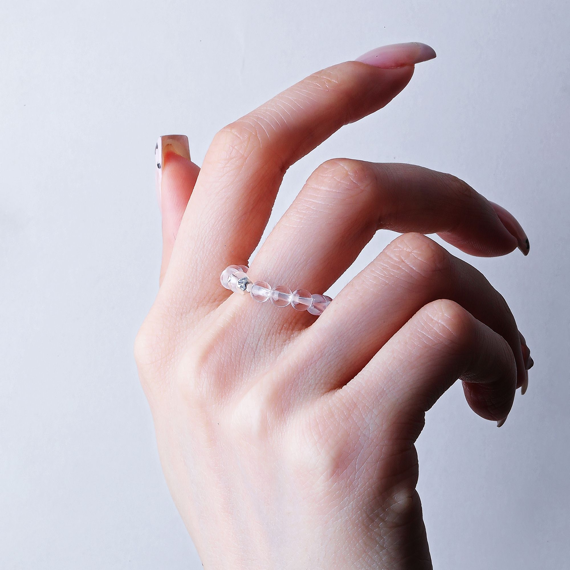 925银戒指 七 J13183BSJ 白水水多棱银珠弹力戒指