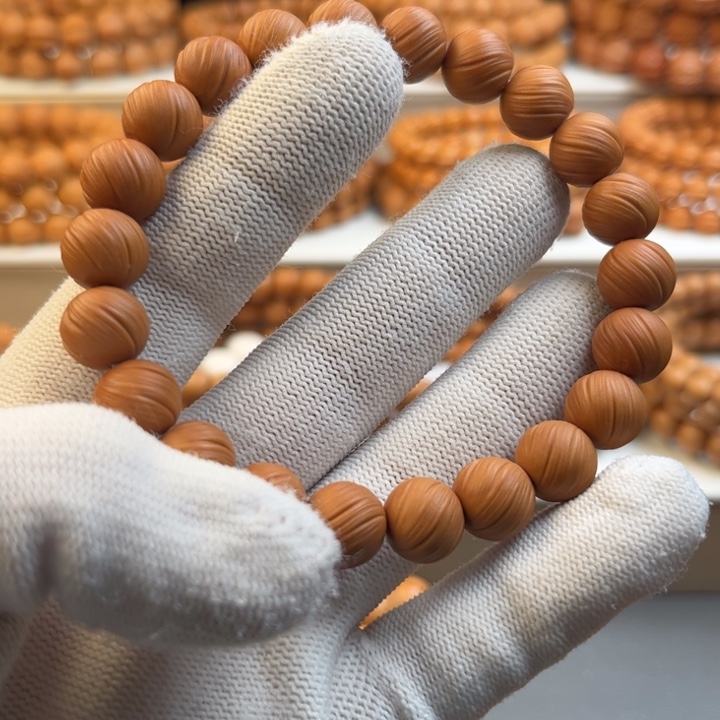 猴头核桃吊坠反油定风珠