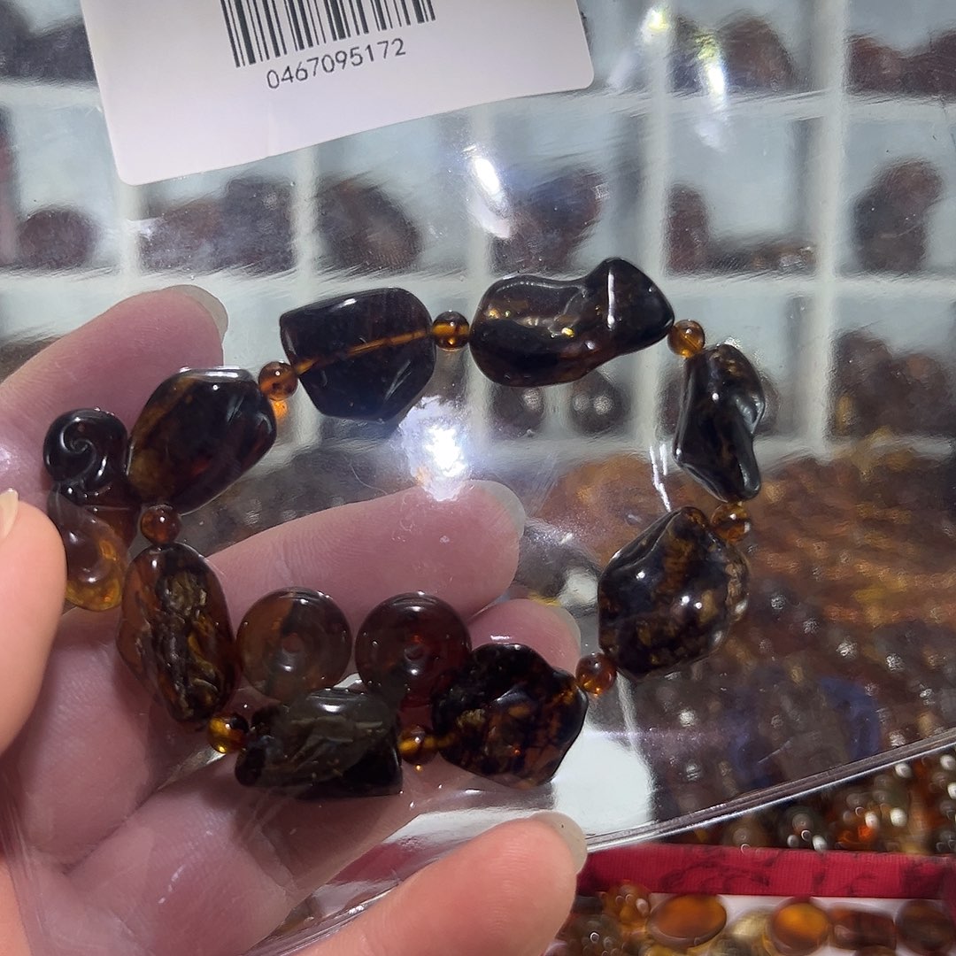 博***洋琥珀未镶嵌裸石随行手串加两个平安扣加一个如意