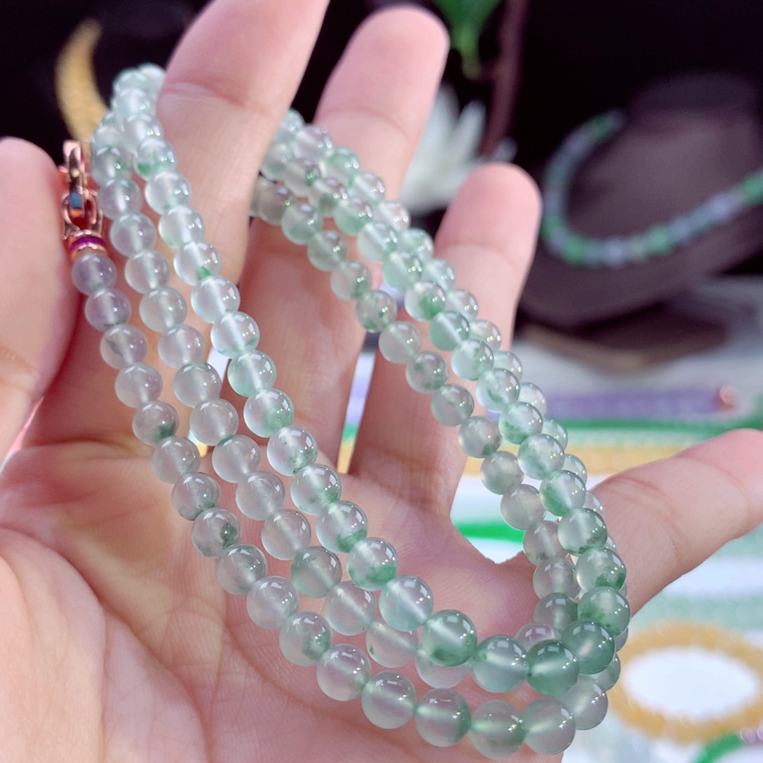 翡翠手链未镶嵌卡5+mm