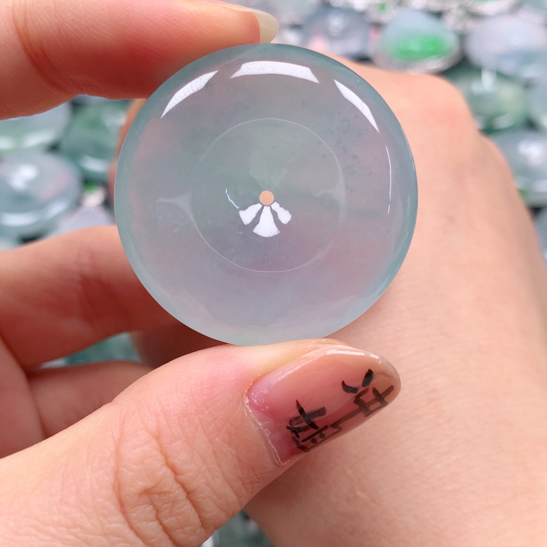 颈饰未镶嵌翡翠凡*天然翡翠