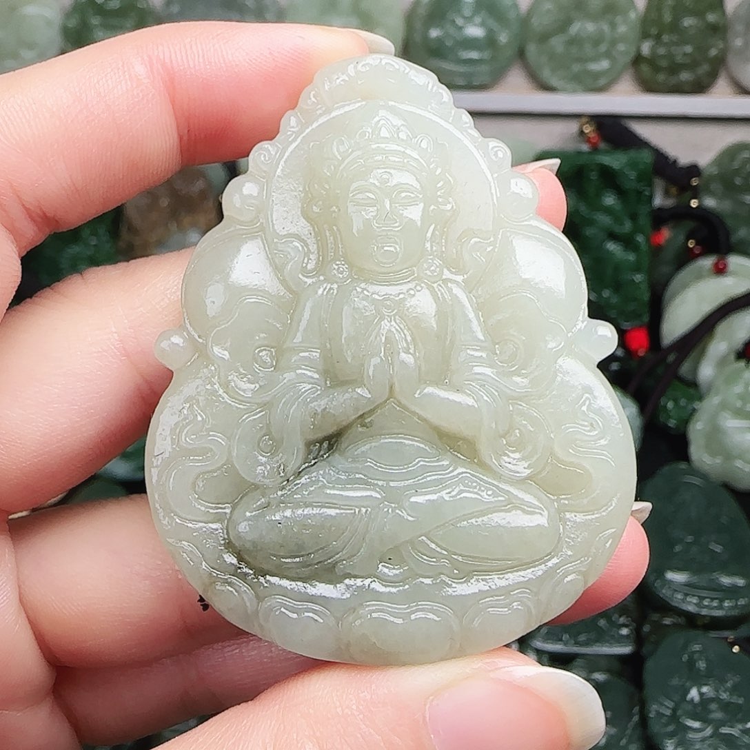 和田玉未镶嵌颈饰