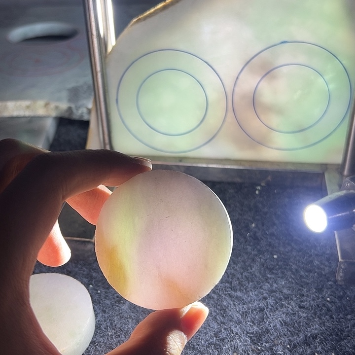 定制翡翠未镶嵌定制