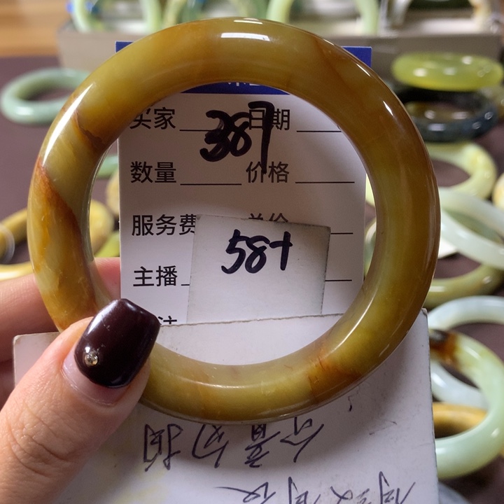 蛇纹石玉未镶嵌手镯387