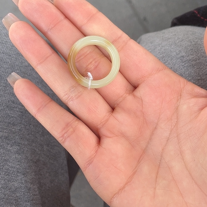 W***画和田玉未镶嵌颈饰不退不换