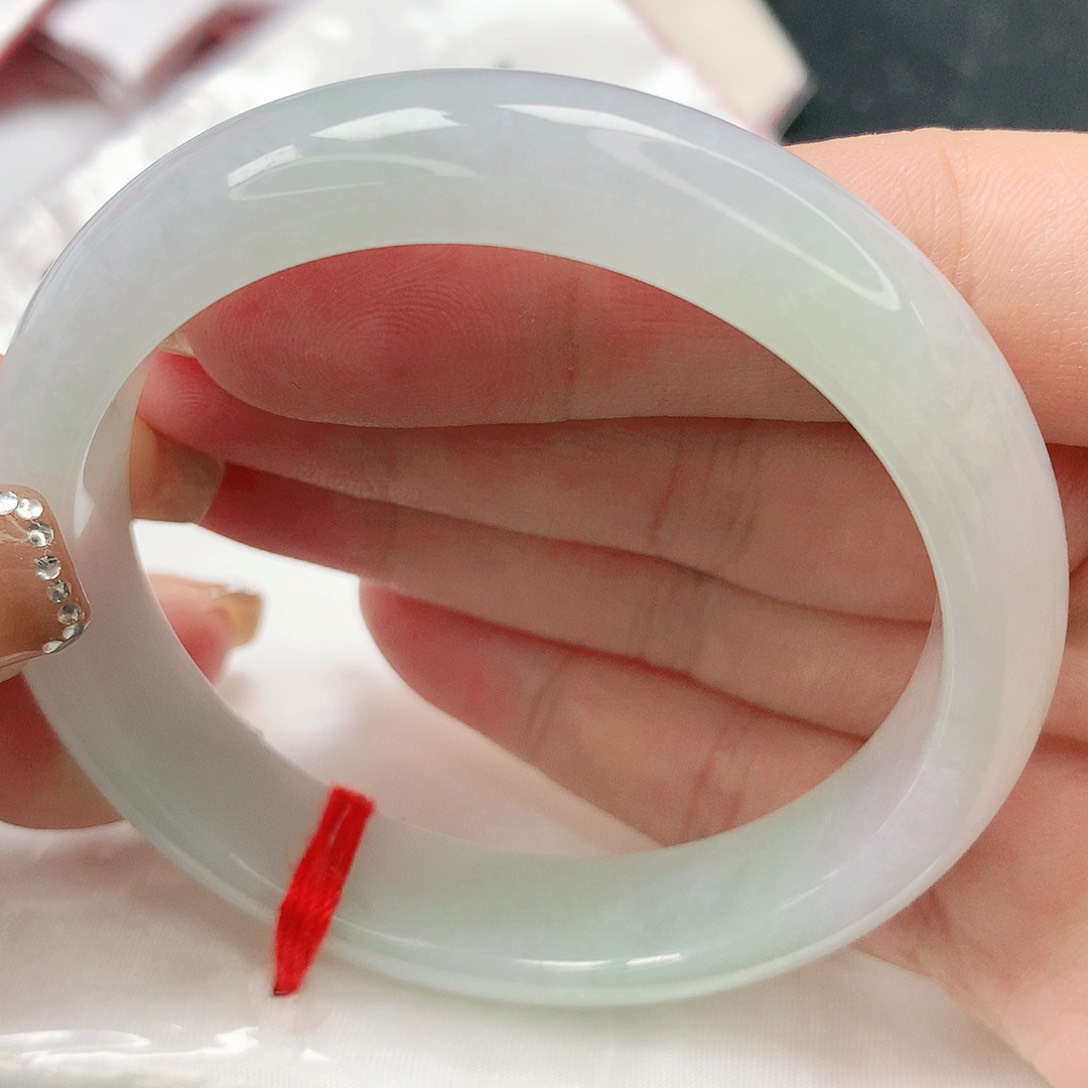 翡翠手镯未镶嵌缅甸天然A货翡翠