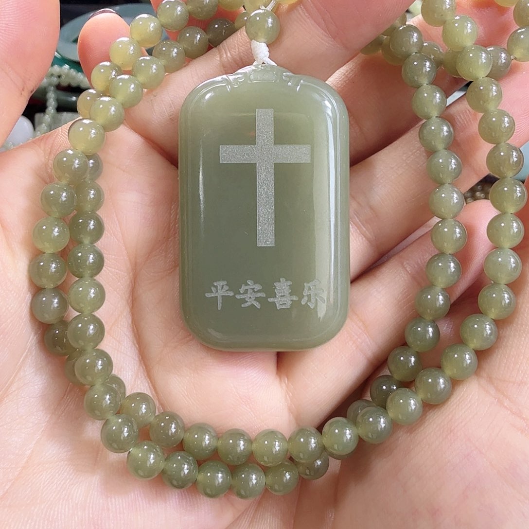 和田玉未镶嵌颈饰