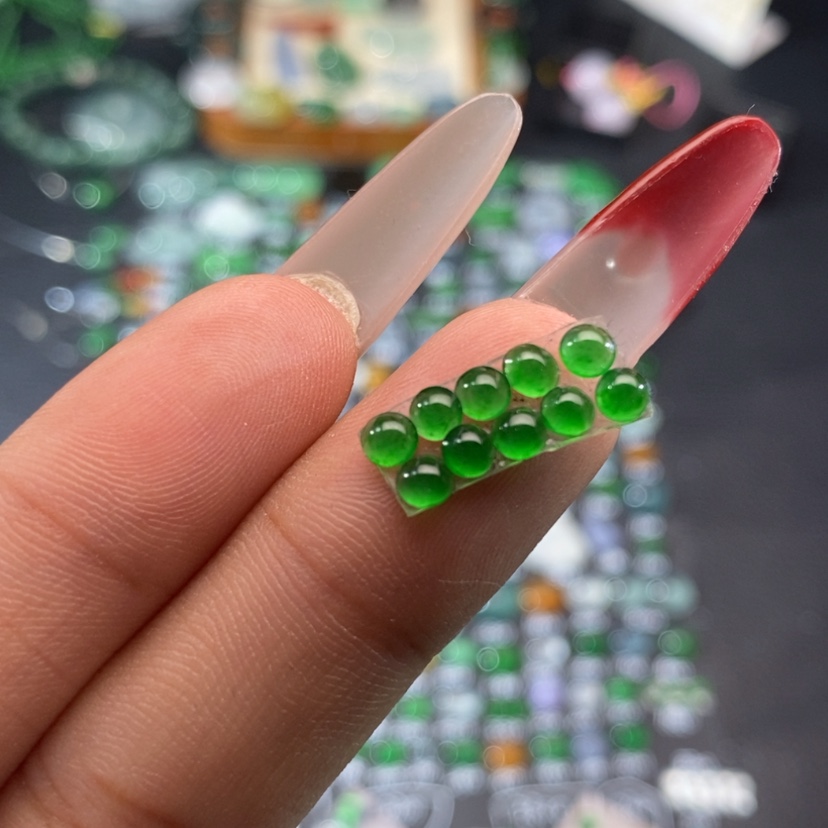【闪购商品】翡翠挂件未镶嵌蛋