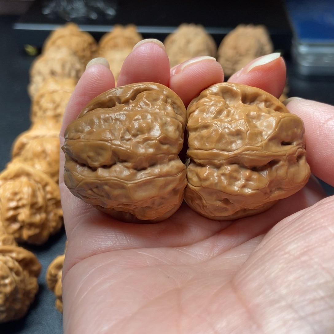 文玩核桃把件蛤蟆头38