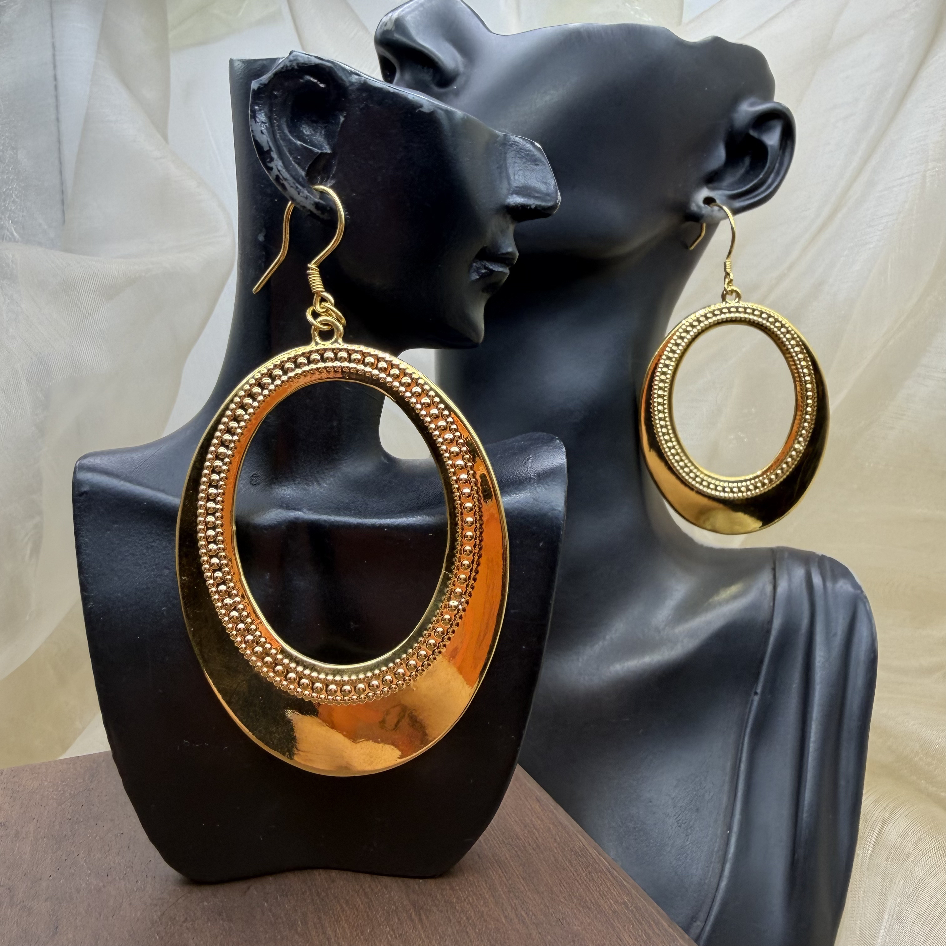 B播 12.24g 足金999 耳饰e