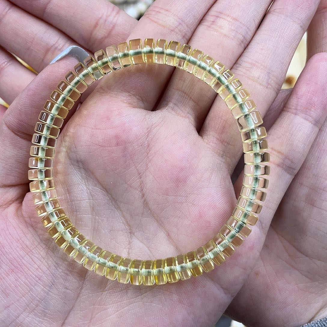 琥珀裸石未镶嵌7毫米老型