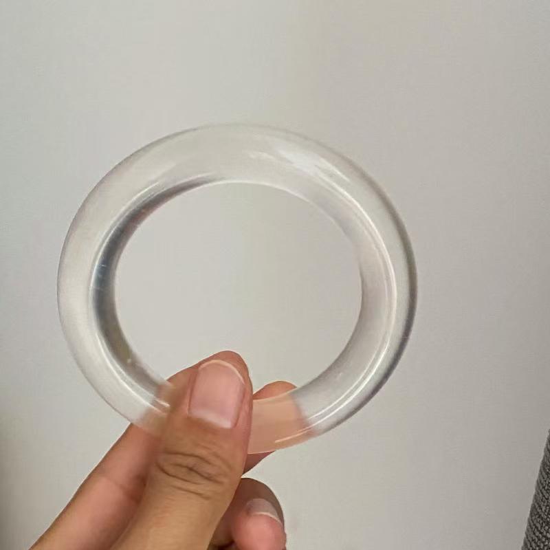  女款白色简约冰透女士手镯时尚