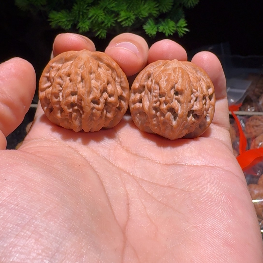 吊坠文玩核桃太行龙珠