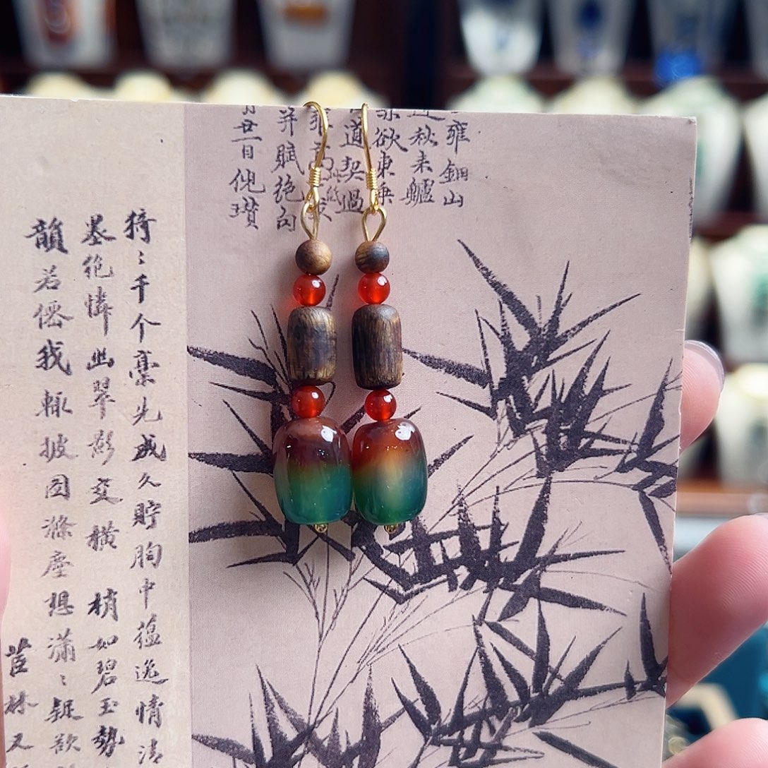 玛瑙未镶嵌挂件耳环