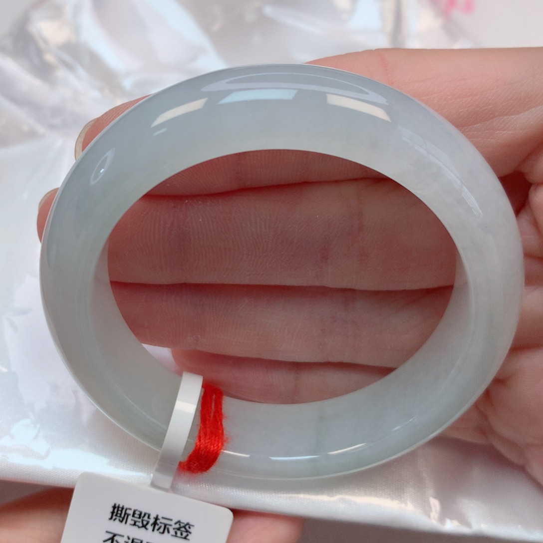 翡翠手镯未镶嵌50.4圈 白月光