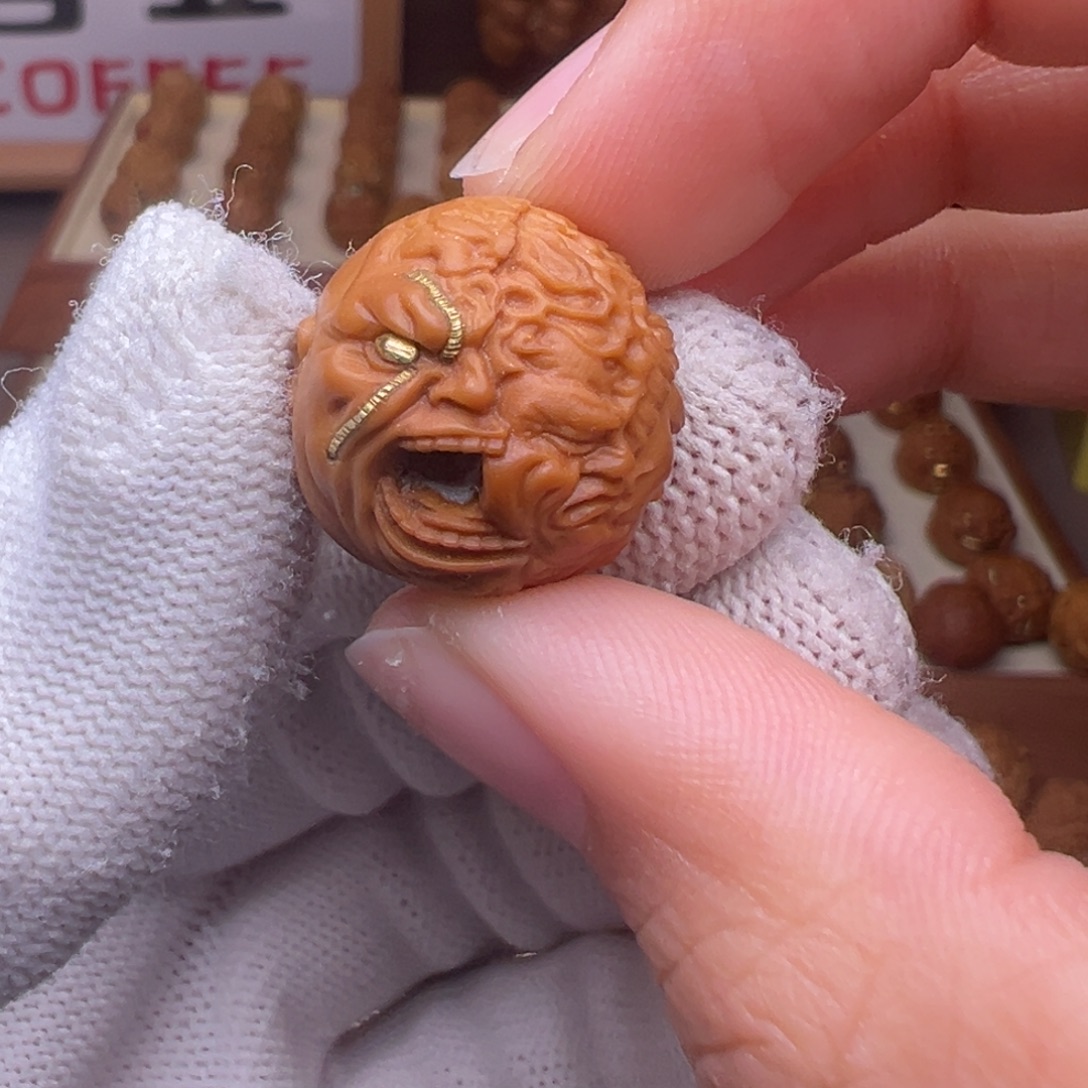 把件猴头核桃镶嵌款多面恶僧全品有正常封口线