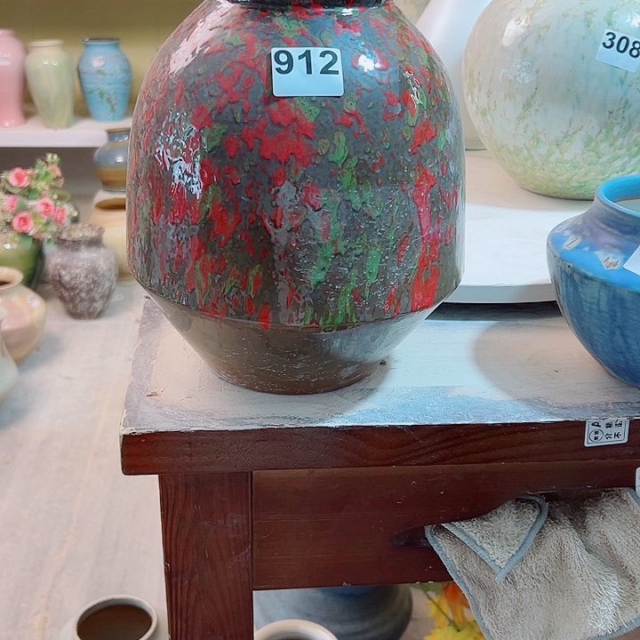 ****）花瓶白泥口10，高28，912，摆件