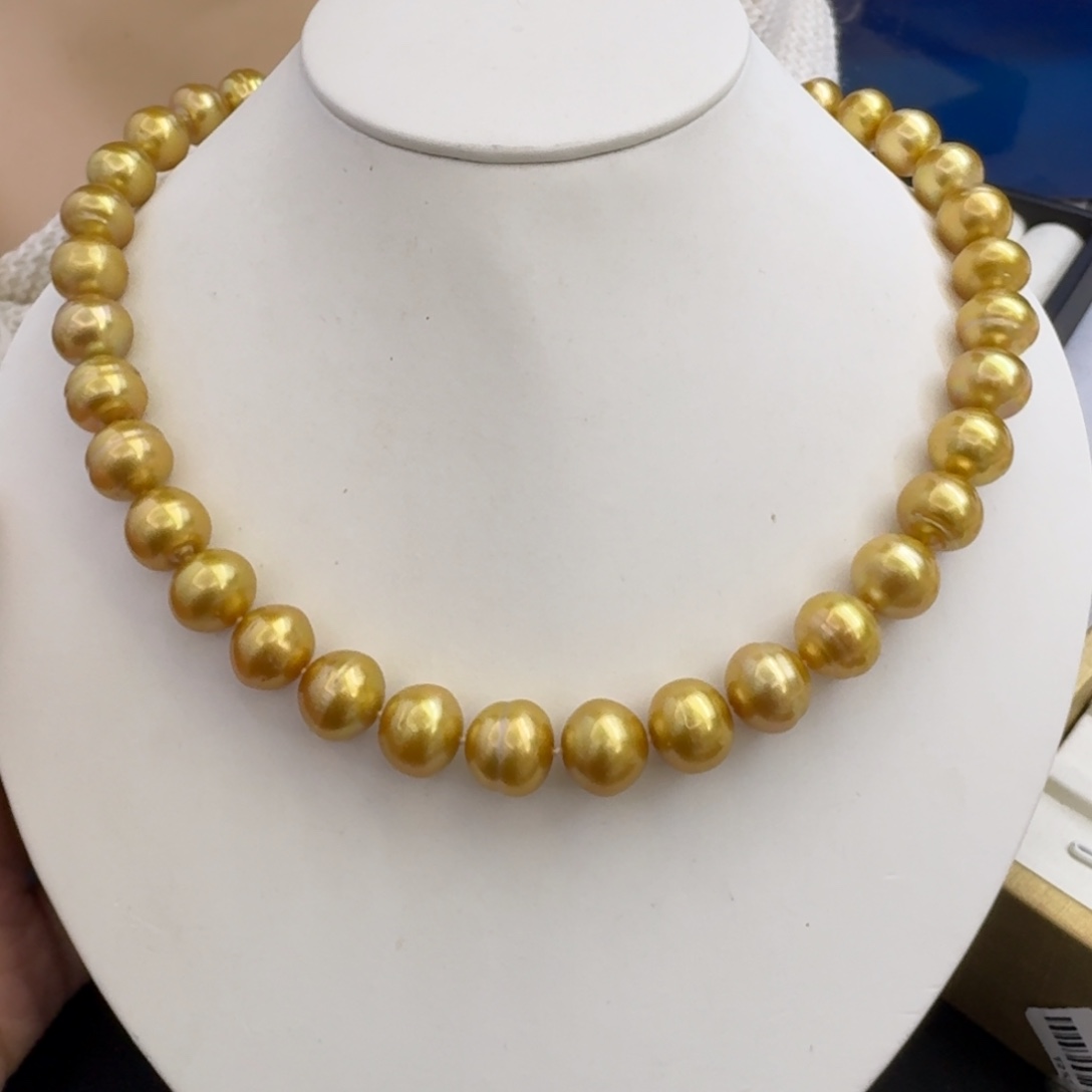 未镶嵌海水珍珠颈饰