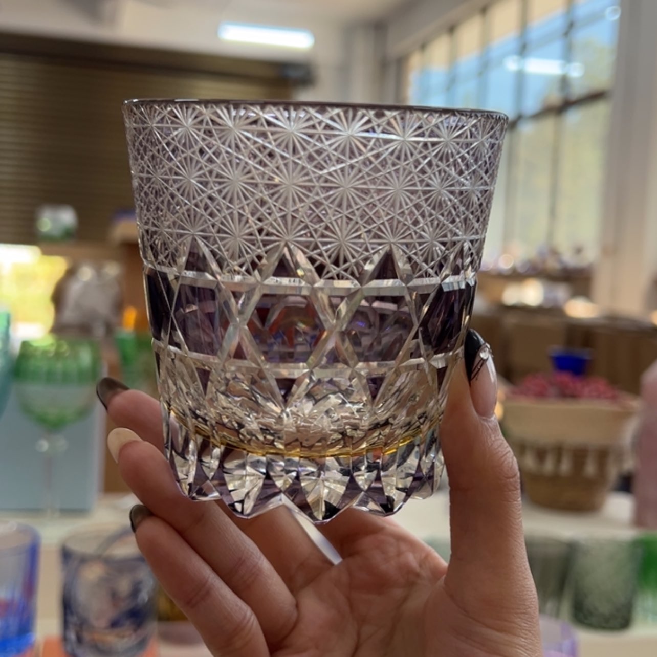 【闪购商品】紫莹石一个，高货福利