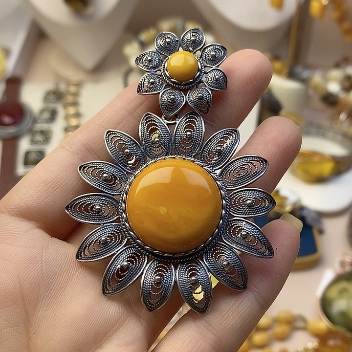 银S925镶嵌颈饰蜜蜡太阳花吊坠